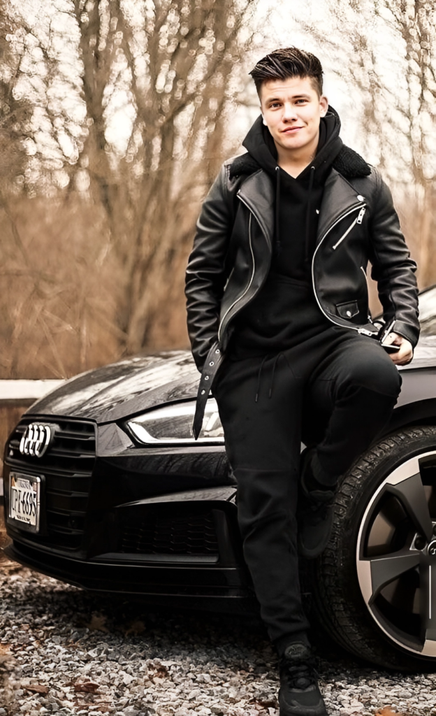 Meurch на фоне автомобиля Audi